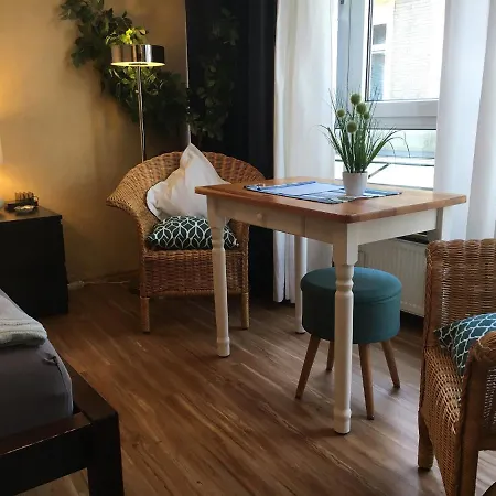 Perfectly Downtown / Mitten Im Geschehen